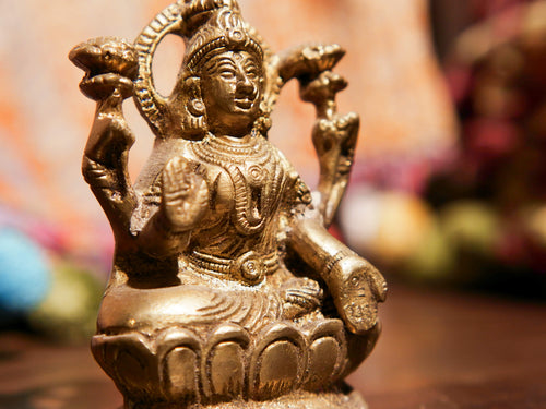 statua indiana in bronzo raffigurante shiwa, shiva .peso 270 gr misure 6x3 h 8cm