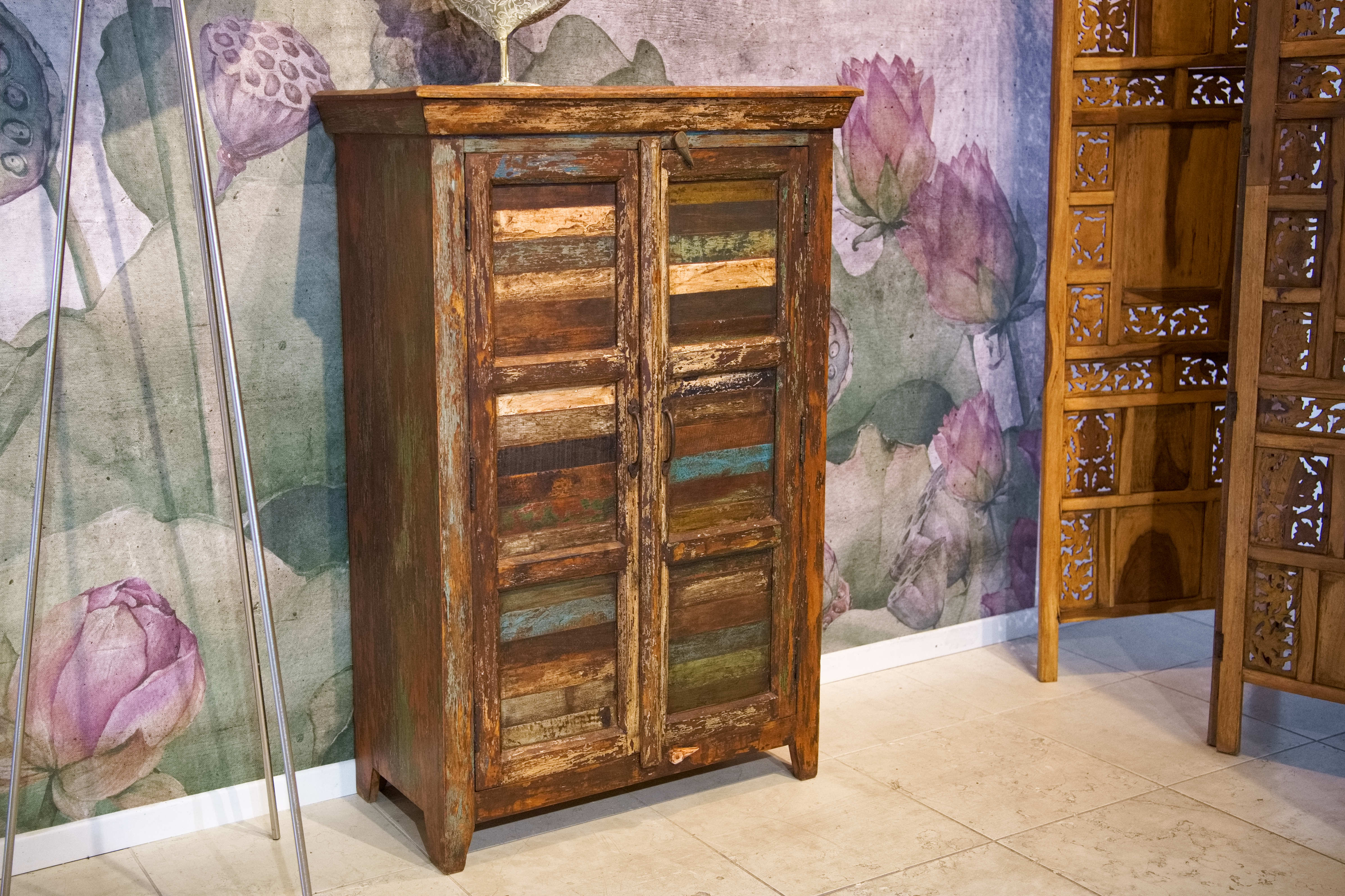 credenza