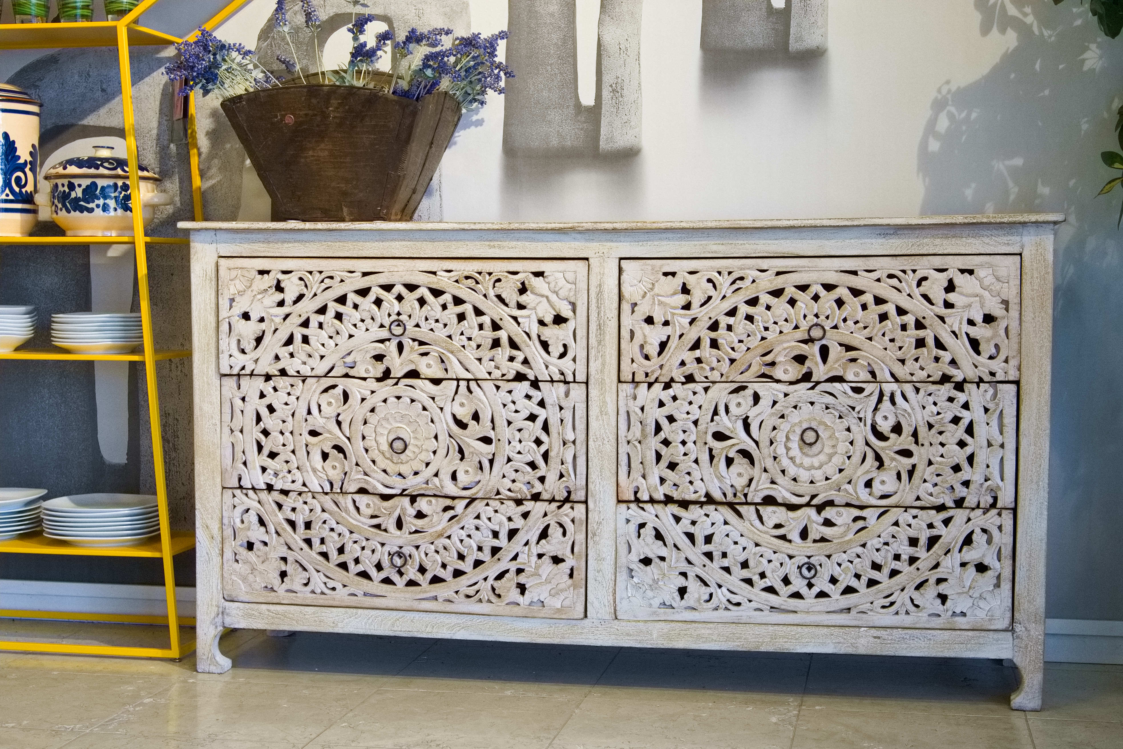 Credenza Indiana , cassettiera sbiancata