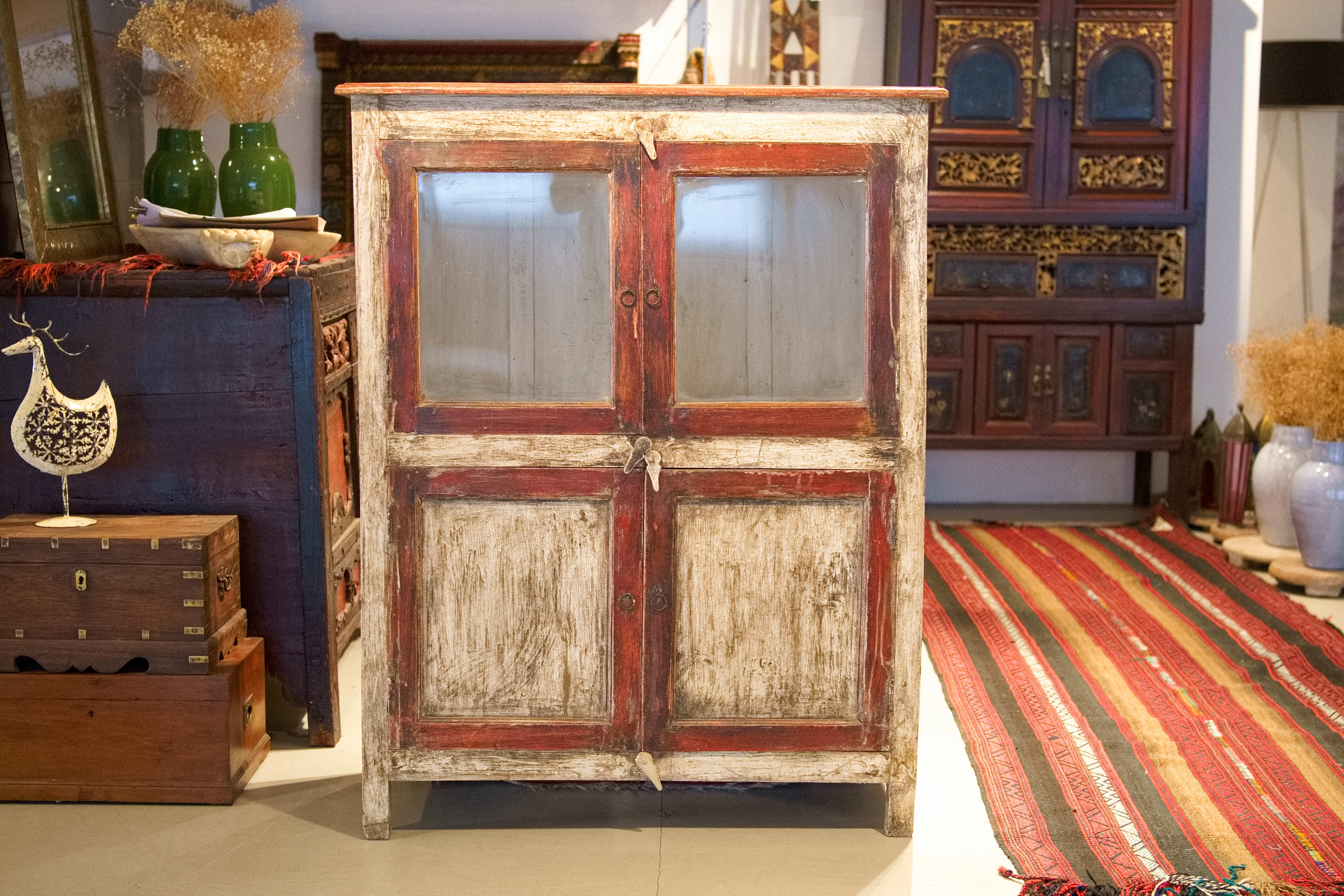 Credenza Indiana dipinta