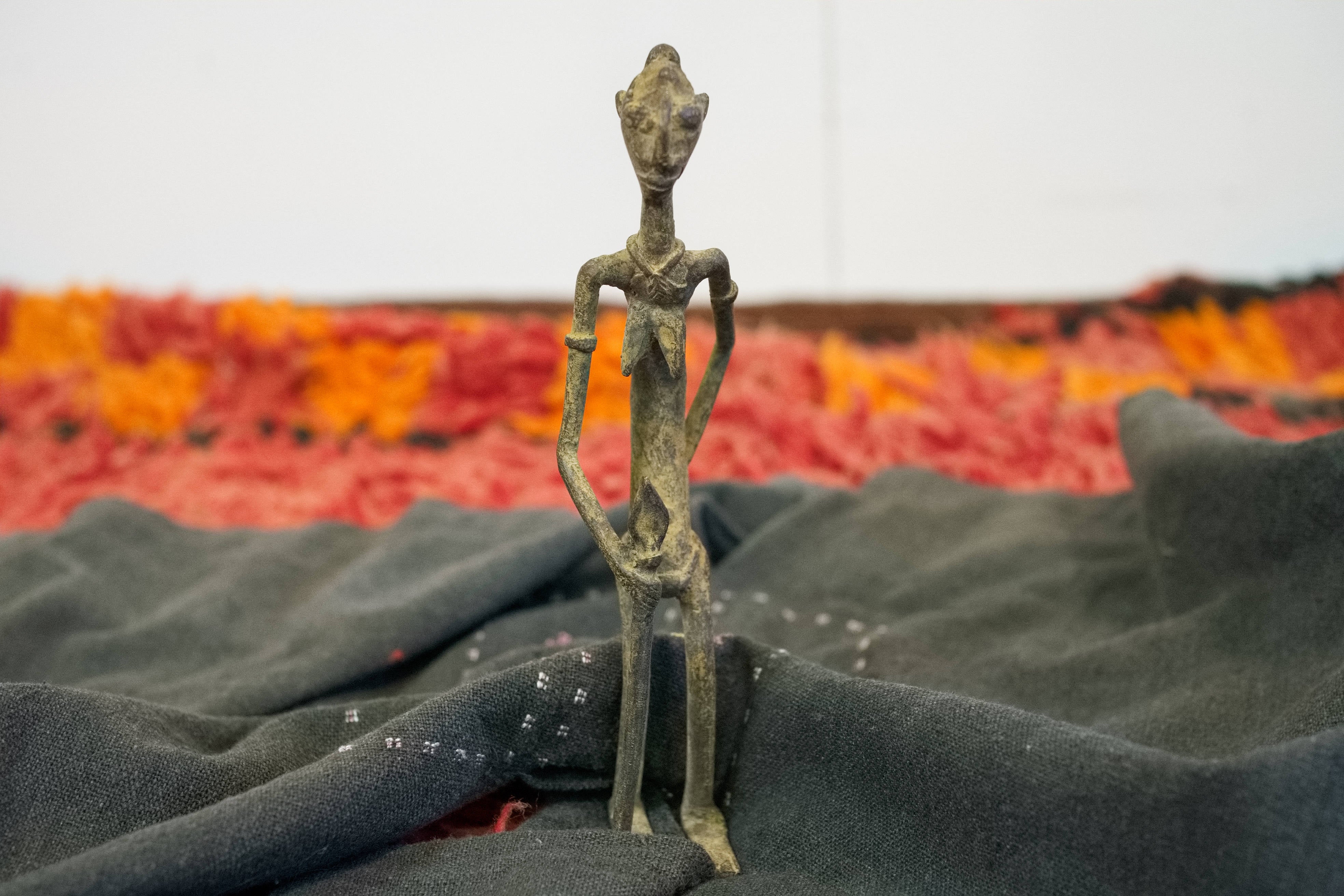 Statuetta dogon antica