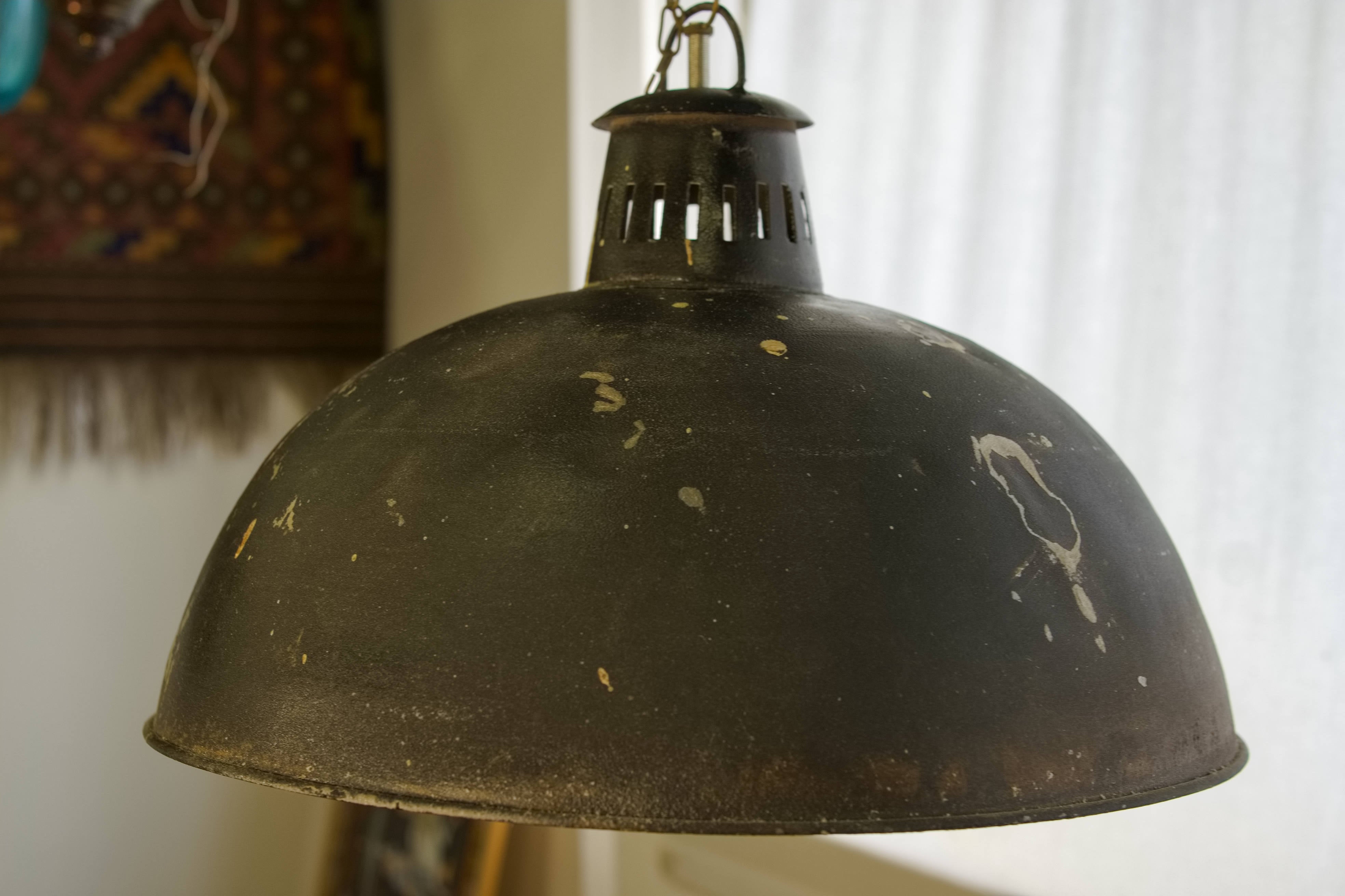 Lampada vintage in metallo