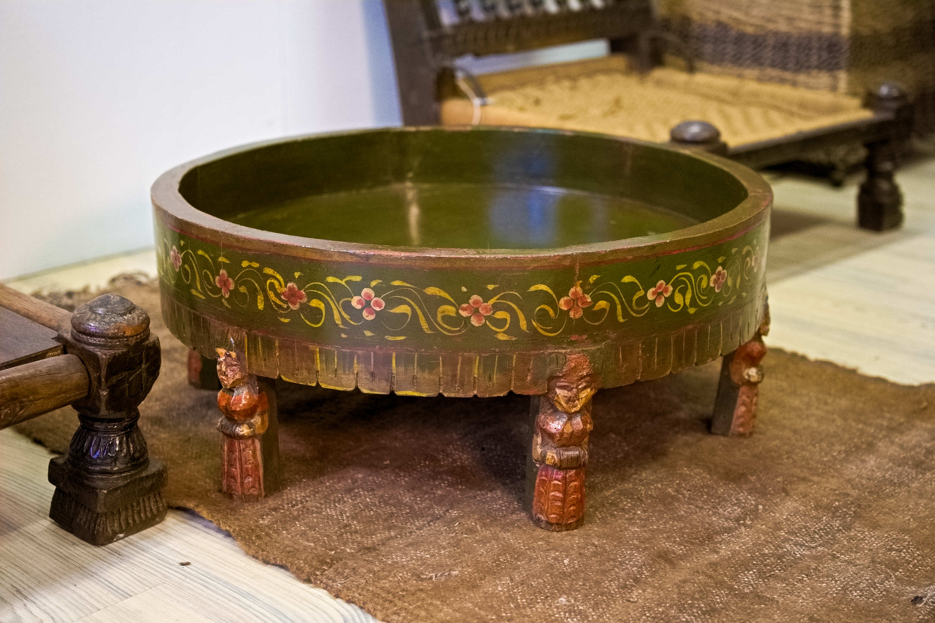 macina indiana dipinta