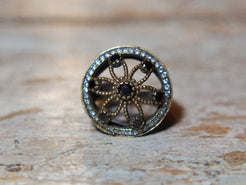 anello turco in stile arabo, argento, radice di zaffiro. top quality stone, lavorati a mano, cesellato artigianalmente .  misura anello 20, dimensioni frontale diametro 2.5, spessore totale 3.2cm, peso 9 gr