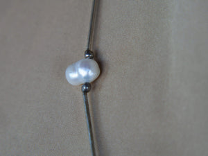 collana indiana con perle, topazio fume e argento collana assemblata a mano  lunghezza 54 cm, peso 19 gr