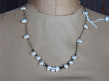Carica l&#39;immagine nel visualizzatore di Gallery, collana indiana con perle, topazio fume e argento collana assemblata a mano  lunghezza 54 cm, peso 19 gr