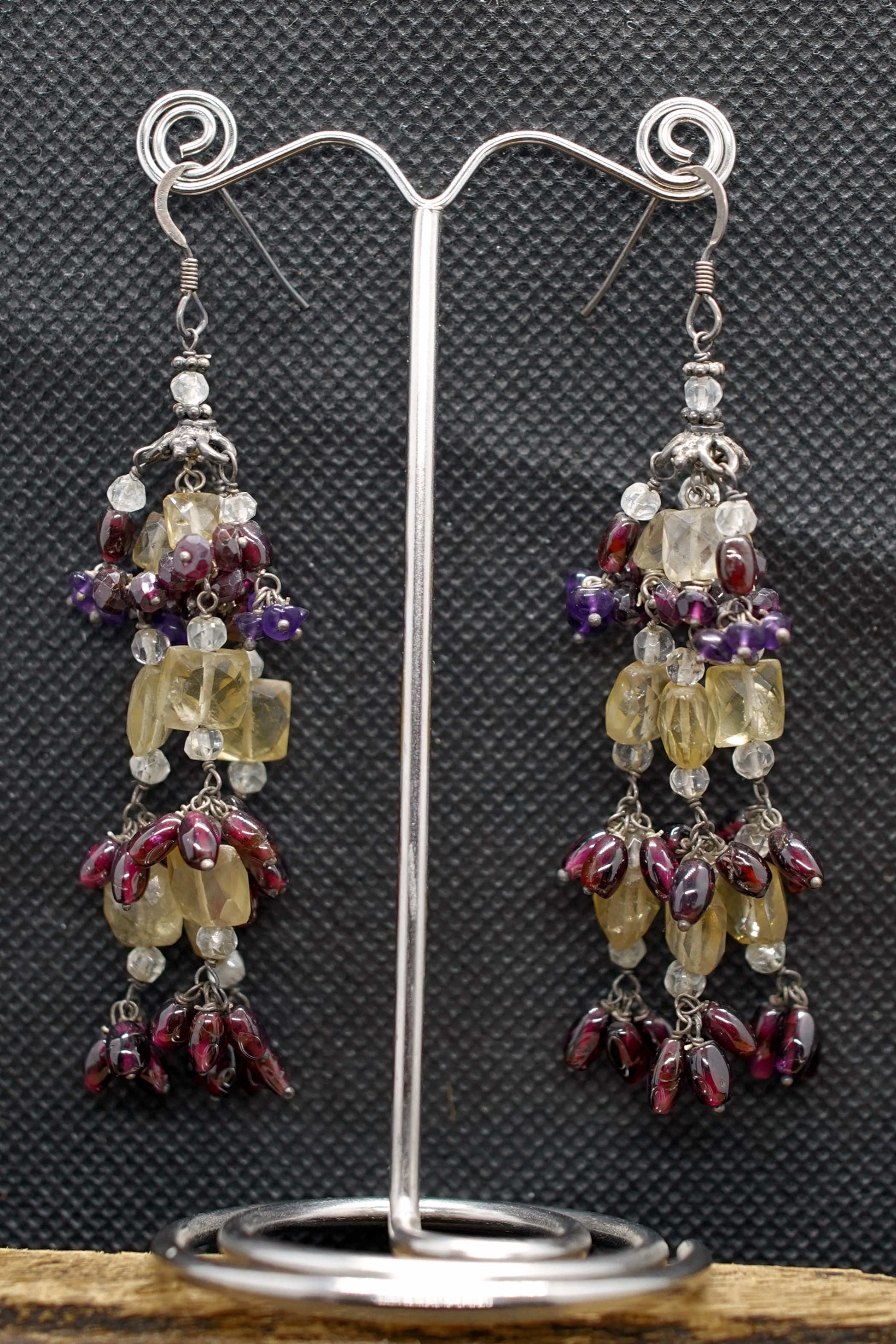 Orecchini pendenti lunghi 9 cm in argento 925 con pietre naturali multistone