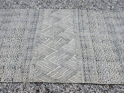tappeto indiano in cotone, canapa, lino e juta lavorato artigianalmente  pezzo unico, si puo' usare anche come arazzo da appendere, come stuoia, come corsia made in india  dimensioni 120x190cm