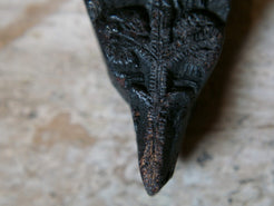 vecchio timbro artigianale in legno per tessuti usato in India per la tradizionale lavorazione print block. timbro per tessuti, indiano antico, blocco per litografia, serigrafia. ricavato da un unico pezzo di legno intagliato.  dimensioni 12x7x5 cm