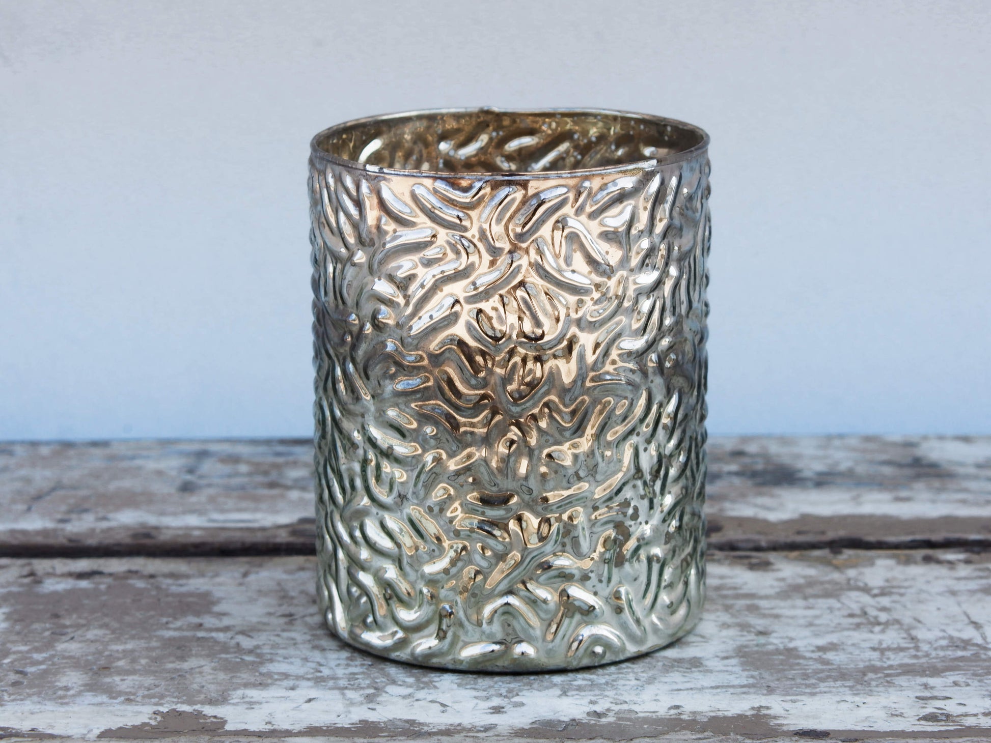 Vaso in vetro decorato, lavorato artigialmente.  Dimensioni diametro 12 h15cm.