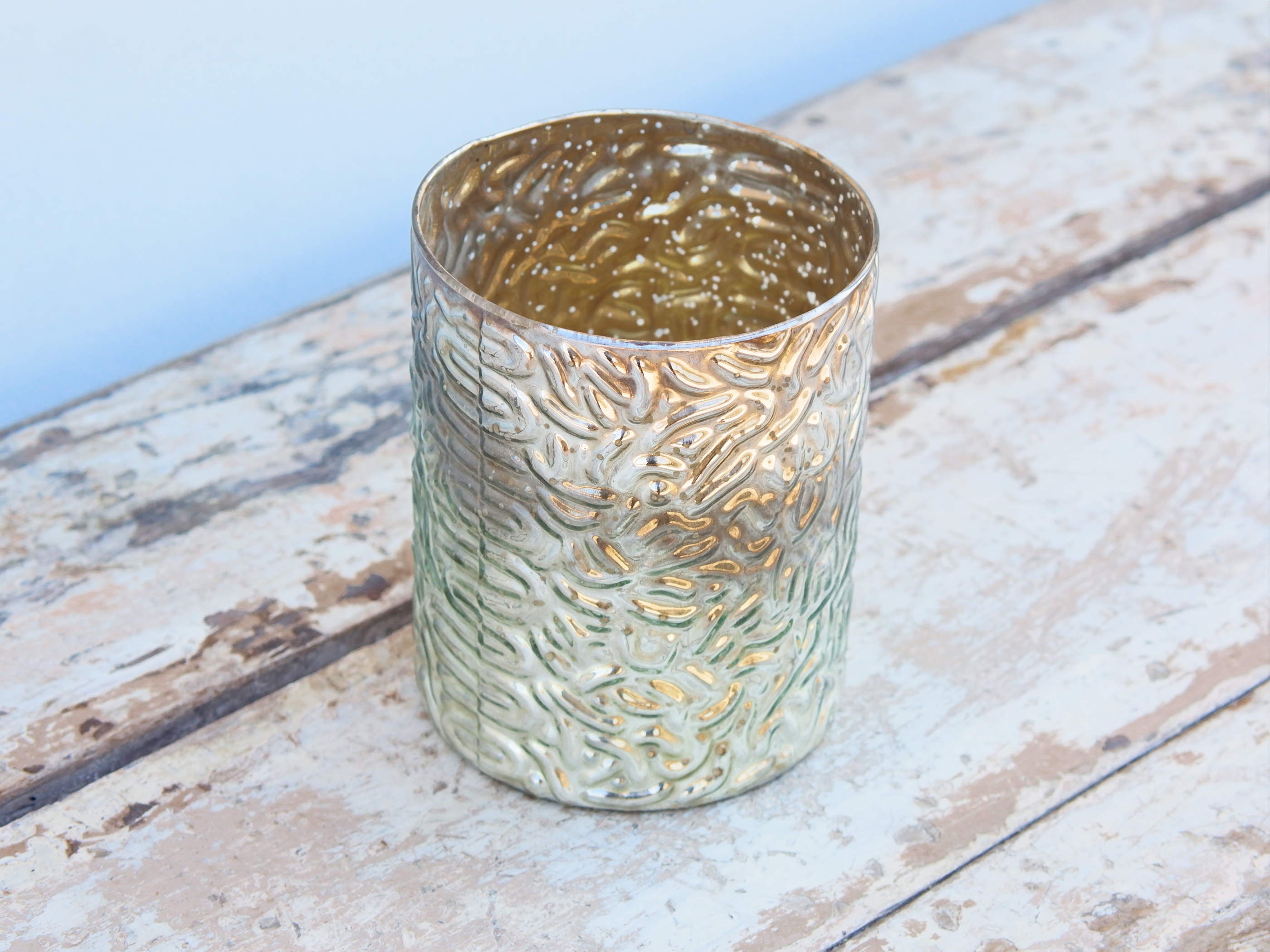 Vaso in vetro decorato, lavorato artigialmente.  Dimensioni diametro 12 h15cm.