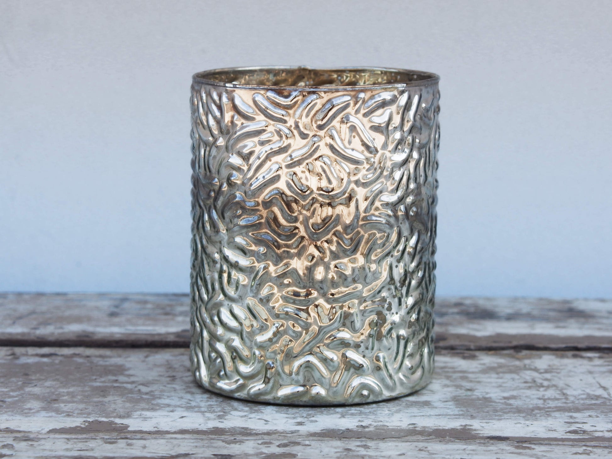 Vaso in vetro decorato, lavorato artigialmente.  Dimensioni diametro 12 h15cm.