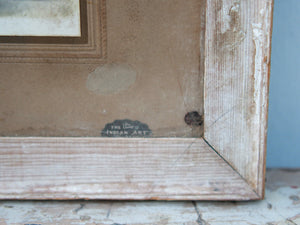 Vecchia fotografia indiana raffigurate un edificio, cornice e foto databili anni 70/80, pezzo unico conservato originale .  Provenienza Indiana, legno e foto .  dimensioni cornice 60x50cm.    per ulteriori info o dettagli  mail info@etniko.it watshapp 0039 3338778241  instagram / facebook / etsy : etnikobycrosato