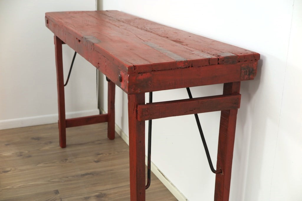 Consolle In Teak Color Rosso Con Gambe Pieghevoli, Provenienza India.  Dimensioni 130x40xh77cm.