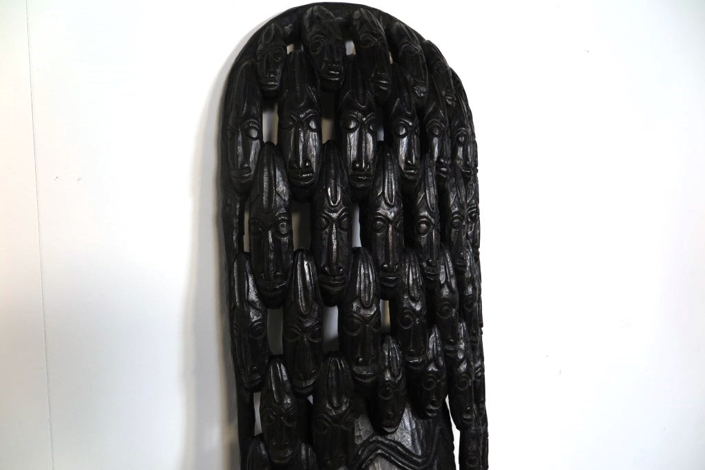 Maschera Africana Della Costa D'Avorio, Ricavata Da Un Unico Tronco. Dimensioni 145x43xh20cm.