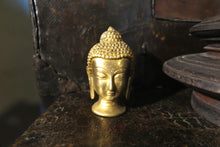Carica l&#39;immagine nel visualizzatore di Gallery, scultura tibetana testa buddha in metallo   500gr  6 x 6 h.11