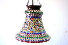 Carica l&#39;immagine nel visualizzatore di Gallery, Lampada Mosaico Campana India