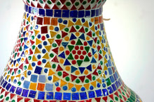 Carica l&#39;immagine nel visualizzatore di Gallery, Lampada Mosaico Campana India