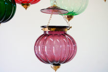 Carica l&#39;immagine nel visualizzatore di Gallery, Lampada Vetro Mix Color. Diametro 28 h25cm.