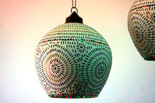 Carica l&#39;immagine nel visualizzatore di Gallery, Lampada Mosaico India. Diametro25 h30cm.