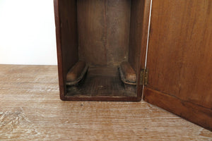 Box Indiano, In Legno, Impiegato In Origine Per il Trasporto Dei Medicinali. Dimensioni 20x23xh40cm.