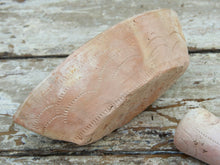 Carica l&#39;immagine nel visualizzatore di Gallery, mortaio in terracotta   ideale anche come portasapone, svuota tasche, vasetto... dimensioni 22x13xh6cm    info : info@etniko.it 0039 3338778241 ig/fb : etniko by crosato etsy : etnikobycrosato
