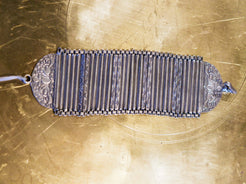 bracciale indiano a fascia in german silver  assemblato e costruito artigianalmente .