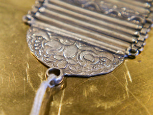 bracciale indiano a fascia in german silver  assemblato e costruito artigianalmente .