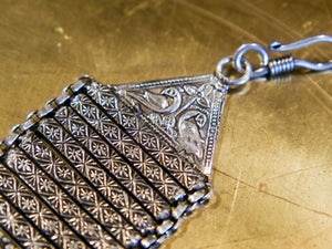 bracciale indiano a fascia in german silver assemblato e costruito artigianalmente . 73 gr 20x4  cm