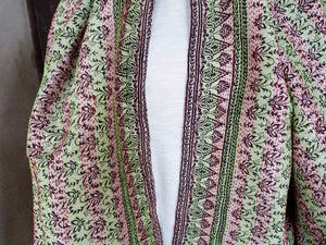 Scialle indiano doppio strato, double face in seta, assemblato artigianalmente con ritagli di sari, pezzo unico.