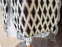 Carica l&#39;immagine nel visualizzatore di Gallery, scialle in cotone cotone elasticizzato 