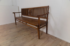 Panca Coloniale Indiana Autentica In Stile Coloniale. Legno Di Teak. Databile Primi Del ’900. Dimensioni 182x52xh95cm.  