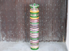 Carica l&#39;immagine nel visualizzatore di Gallery, Portadocumenti in metallo dipinto con tappo, ideale anche come vaso... Pezzo unico lavorato e decorato a mano.  diametro 14 h64cm     per info e ulteriori foto 0039 3338778241 info@etniko.it facebook / instagram : etnikobycrosato