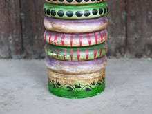 Carica l&#39;immagine nel visualizzatore di Gallery, Portadocumenti in metallo dipinto con tappo, ideale anche come vaso... Pezzo unico lavorato e decorato a mano.  diametro 14 h64cm     per info e ulteriori foto 0039 3338778241 info@etniko.it facebook / instagram : etnikobycrosato