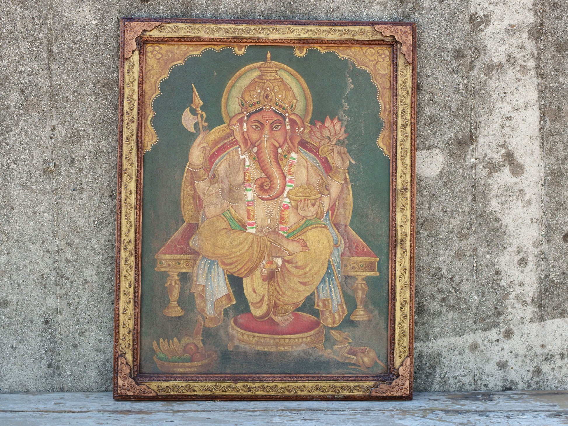 Vista d'insieme del quadro artigianale raffigurante la divinità Ganesha.
