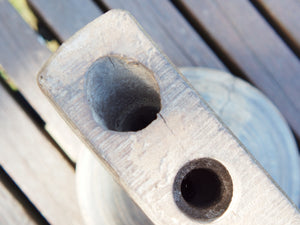 Antico separatore, oggetti di lavoro antichi usato per cereali, riso indiano in legno di teak inciso.Dimensioni Dimensioni 21x15 h19cm