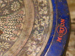 Scatola In Latta Vintage.  Provenienza India. Dimensioni diam.29xh6cm. 