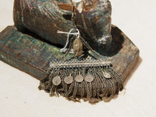 Carica l&#39;immagine nel visualizzatore di Gallery, antico spillone addobbo per il capo indiano2