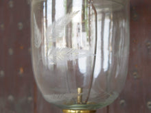 Carica l&#39;immagine nel visualizzatore di Gallery, Lampada Vetro Decorata    cod.LVD1