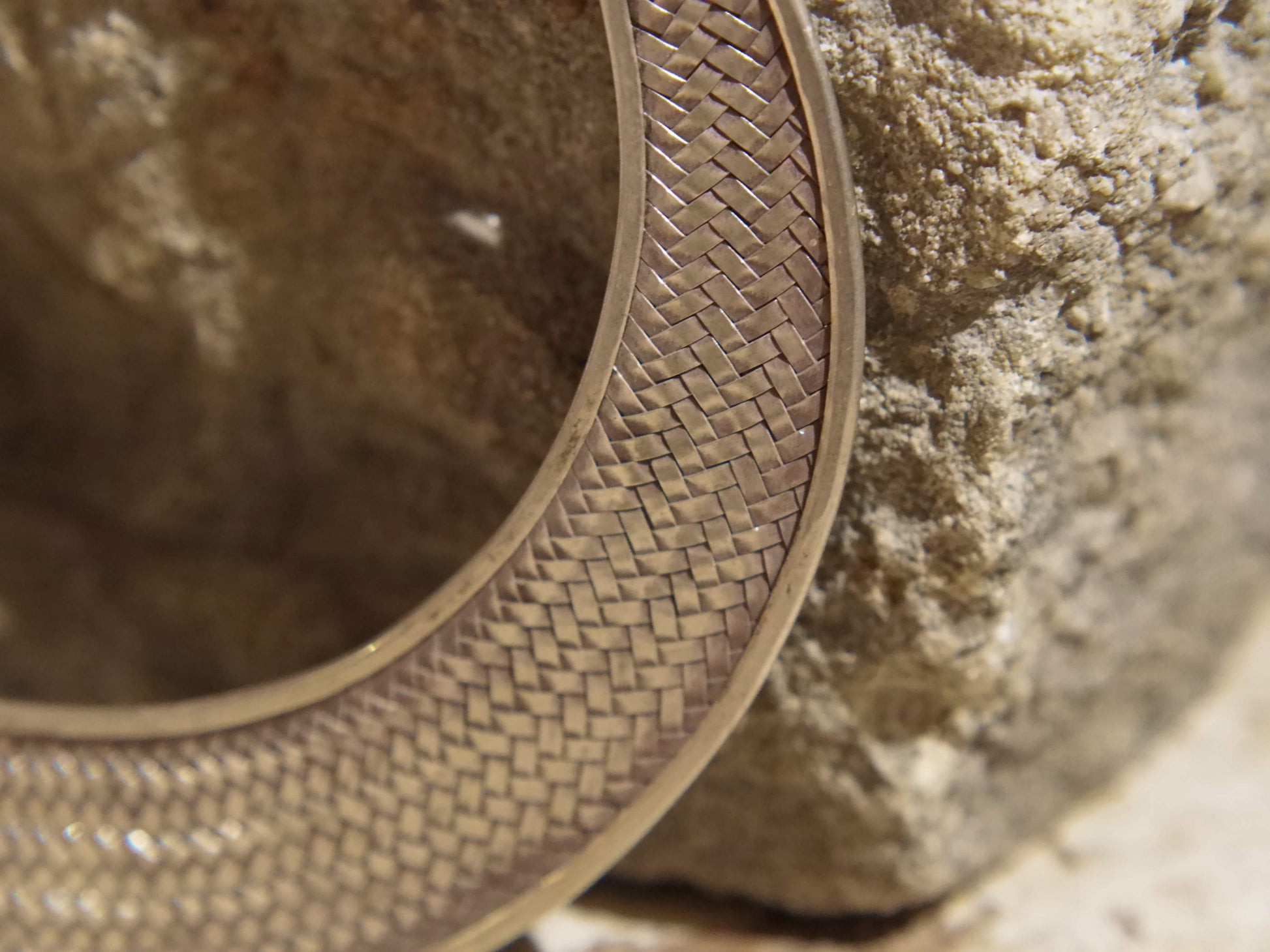 collana tribale di origine nomade del sud est asiatico . thailandia , laos .