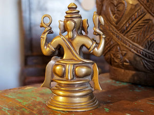 statuetta in lega di metalli raffigurante la divinità Ganesh , Ganesha.  ganesha danzante . 