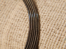 Carica l&#39;immagine nel visualizzatore di Gallery, collana in metallo indiana intrecciata .  misura regolabile , indicativamente diam 18 cm