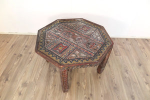 Tavolino Tuareg Marocco Inciso E Dipinto. Dimensioni 80x80xh50cm.