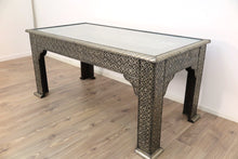 Carica l&#39;immagine nel visualizzatore di Gallery, Tavolino Marocco Argentone. Dimensioni 120x60xh55cm.
