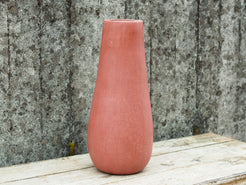 Vaso tadelakt, un intonaco di origine marocchina tipico della città di Marrakech, un metodo completamente ecologico basato sull'utilizzo di calce idrata, sapone nero, pigmenti naturali e cere. Dimensioni Diametro 21 h51cm