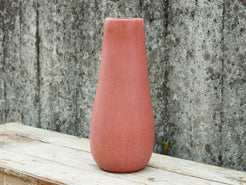 Vaso tadelakt, un intonaco di origine marocchina tipico della città di Marrakech, un metodo completamente ecologico basato sull'utilizzo di calce idrata, sapone nero, pigmenti naturali e cere. Dimensioni Diametro 21 h51cm