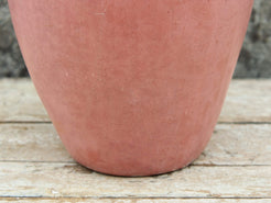 Vaso tadelakt, un intonaco di origine marocchina tipico della città di Marrakech, un metodo completamente ecologico basato sull'utilizzo di calce idrata, sapone nero, pigmenti naturali e cere. Dimensioni Diametro 22 h36cm.