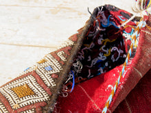 Carica l&#39;immagine nel visualizzatore di Gallery, tessuto berbero marocchino , sacca tappeto copricuscino arazzo...AM05