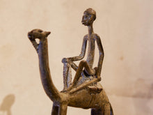 Carica l&#39;immagine nel visualizzatore di Gallery, Antica statua cammello Mali  cod.BR063