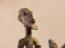 Carica l&#39;immagine nel visualizzatore di Gallery, Antica statua guerriero Mali  cod.BR070